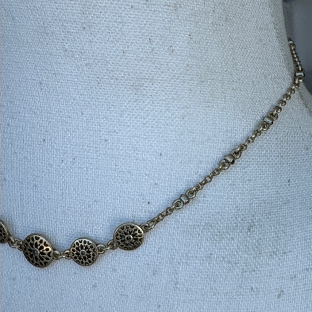 Lucky Brand dainty choker style necklace - NWOT - Picture 6 of 7